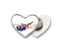 Chipre - Broche de metal con diseño de corazón y mapa de euan