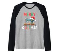 Christmas Quilting Machin with Xmas Light TeeMerry Quiltmas Camiseta Manga Raglan