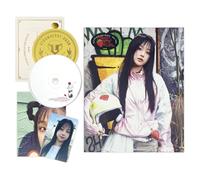 CHUU - 2nd Mini Album [Strawberry Rush] (Rush Ver.) CD-R + Certificate of merit + Medal Coaster + Photo card + 2 Extra Photocards