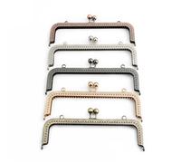 Cierre Bolso 10-15 piezas de 20,5 x 6, cm con marco metal repujado cuadrado for monedero, cierre beso para Bricolaje(Light gold)