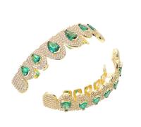 Ciieeo Juego de 1 Par de Parrillas Dentales Gemas de Imitación, Colmillos Falsos Dorados Piedras Verdes, Accesorios Hip Hop para Cosplay, Fiestas y Conciertos, Colección de Joyas Rapera