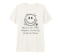 Cita Retro de Walking by Faith Christian Happy Face Grace Camiseta Premium