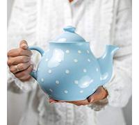 City to Cottage® Tetera Grande de Cerámica Artesanal con Asa y Tapa, Diseño de Lunares en Azul Celeste y Blanco, 1,7 L/60oz/4-6 Tazas