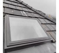 Claraboya para Techo Cubierta de claraboya for ventilación y seguridad áticos, ventana techo salida con manual, iluminación natural en el sótano(55x95cm/21.7x37.4in)