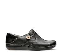 Clarks - , , ,