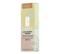 Clinique Even Better Clinical Vitamin Makeup FPS 50 Medio Cálido 1 30 ml