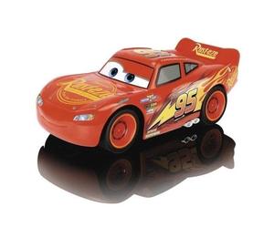 Coche Radiocontrolado Smoby Flash McQueen Cars 1/32 14 cm con Mando Pistola