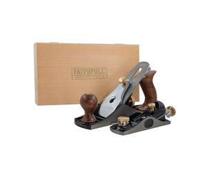 Coffret de rabots Faithfull n° 4 et n° 6012 dans un coffret en bois - Rabots à main en fonte usinés avec précision pour le lissage, l'ébarbage et le travail du bois de bout.