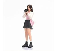 Colcolo Figura Escala Modelo Humano Figura Miniatura de Resina Artesanal Figura Coleccionable con Detalles Realistas Figura de, Rosa, Blanco, Negro, Mujer Fotógrafa Casual Y Libre