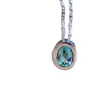 Colgante ovalado de aguamarina natural facetada de 9 x 7 mm en plata de ley 925 con cadena de cable de 45 cm. Regalo para calmar el coraje, la comunicación y la sanación del chakra de la garganta |