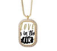 Collar con colgante de cristal dorado con cita Love Is In The Air