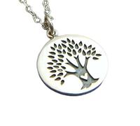 Collar de árbol de la vida en plata de ley 925. Árbol con corazón. Colgante natural. Joyería moderna y sencilla. Pátina oxidada. Un amuleto para ella, un regalo para el día a día | Con cadena de 45