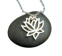 Collar de flor de loto de plata de ley 925. Collar. Flor oriental. Joyería de yoga zen. Sencillo. Delicado. Para todos los días. Joyería delicada|Con cadena de 45 cm|Chapado en plata|LK_PNK_02908