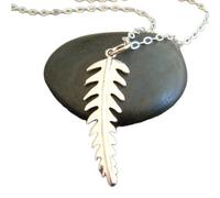 Collar de hoja de helecho en plata de ley 925 con dije de planta tropical, colgante sencillo con recuerdo de vacaciones, joyería delicada para uso diario | Con cadena de 45 cm | Chapado en plata |