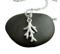 Collar de rama de coral en plata de ley 925, colgante Petitebeach, gargantilla en capas, joyería marina, amuleto natural en peligro de extinción, con cadena de 45 cm | Chapado en plata | L_PN_0428
