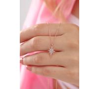 Collar Estrella del Norte con Piedras de Circonitas y Plata de Ley 925 Bañada en Oro Rosa