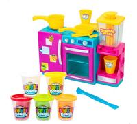 COLORBABY Softee Dough Juego de plastilina, Incluye masa de modelar, 1 cocinita con horno, nevera, mezclador de smoothie y utensilios cocina, Suave y libre de tóxicos, Juguetes manualidades (47098)
