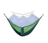 Colorida hamaca para exteriores con red protectora, cómoda para relajación, camping y uso en el patio trasero (verde)