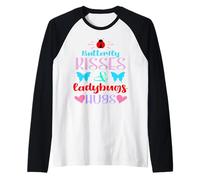 Coloridos Besos de Mariposa y Mariquitas Abrazos Lindos Camiseta Manga Raglan