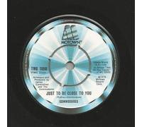 COMMODORES - JUST TO BE CLOSE TO YOU 7 INCH (7" VINYL 45) UK MOTOWN 1976