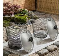 Compostador de gusanos enterrado con tapas para reciclar residuos de alimentos y restos de jardín, contenedor de metal de hierro con agujeros de ventilación para un vermicompostaje eficiente en patio