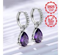Conjunto de anillos de plata S925 con 8 de circonita cúbica. Es un estilo universal para hombres y mujeres, que lujo y sencillez, y moda. Es ideal como regalo para damas.