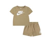 Conjunto de camiseta y pantalón corto infantil Nike Club 5/6 años