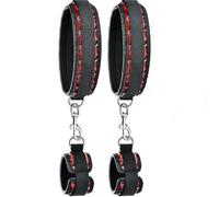 Conjunto de tres accesorios de cuero negro con perforaciones transpirables. Las correas ajustables restringen el movimiento de las manos durante el yoga, lo que lo hace adecuado para diversas posturas