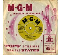 Connie Francis - Lipstick On Your Collar