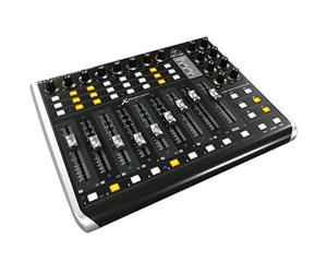Controlador USB/MIDI universal Behringer X-TOUCH COMPACT con 9 faders de motor sensibles al tacto
