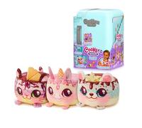 COOKEEZ MAKERY - Frigorifico Mágico, Juguete Infantil Interactivo, Ingredientes para Crear tu Tarta de Peluche, Congelador con Sonidos y Olor Dulce, Niños y Niñas +5 años, Famosa (CKE03000)