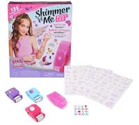 Cool MAKER - SHIMMER ME BODY ART - KIT TATUAJES TEMPORALES NIÑAS: 3 Hojas de Calcomanías con 135 Diseños de Tatuajes Metalizados, Rodillo Aplicador y Gemas para Decorar - Regalos Niñas 7 años +