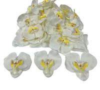 Corkwaw 50 pétalos de orquídea artificiales para decoración de orquídeas, flores de seda sintética Phalaenopsis, cabeza de mariposa para decoración del hogar, boda, fiesta (blanco)