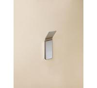 COSMIC Nea Colgador de Pared de Diseño Cuadrado y Minimalista. Gancho para Toallas y Albornoces con Sujeción por Tornillos o Adhesivo Quickfix. Accesorio de Metal para el Baño de Color Cromo