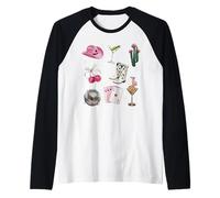 Cowgirl Pinup Art Martini, Botas de Vaquero, Lazos, Cartas de Juego Camiseta Manga Raglan