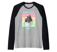 Cozy Mystery Black Cats Rule Cute Tuxedo Cat en Caja Camiseta Manga Raglan