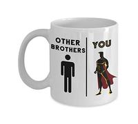 Creator's Cove Taza de café con texto en inglés «Best Big Brother Hero» de hermana divertida para cumpleaños, superhéroe en la ley «being my brother is the only gift you need»