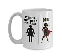 Creator's Cove Taza de café con texto en inglés "To my future mother in law" de nuera, tazas de café de superhéroe, taza de regalo para mamá, yerno, taza de superhéroe, taza de café con texto en