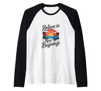 Creer en los Nuevos Comienzos Retro Sunset Palmeras Camiseta Manga Raglan