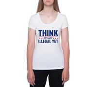 Creo Que Aún No Es Ilegal Camiseta De Manga Corta Blanca con Cuello Redondo para Mujer T-Shirt Short Sleeve White Crewneck tee For Women