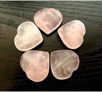 CRYSTALMIRACLE Cinco corazones de cuarzo Cristal curativo Bienestar Reiki Feng Shui Regalo Energía positiva Paz Vaastu Hecho a mano (Rosa (Claro A Medio), Peso : 50 Gramos, Tamaño : 0.75 A 1 Pulgadas)