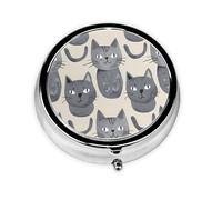CSIVKEJ Pastillero redondo con estampado de gatos, 3 compartimentos, bolsillo decorativo, portátil, mini viaje, medicina, tablet, vitaminas, organizador