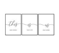 Cuadro minimalista en lienzo blanco y negro, con texto "This Is Us Our Life" y "Our Story Our Party" (60 x 90 cm), sin marco