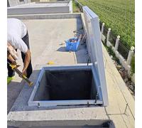 Cubierta impermeable para tragaluz con pestillo de cerrojo, placa de escotilla duradera para reparaciones seguras, ideal para boca plana y protección de salida de sótano