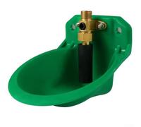 Cuenco de agua automático para ganado, cabras, caballos, ovejas, cerdos, comedero de plástico verde con válvula de cobre para uso estable en graneros, promoviendo la salud animal y las necesidades de