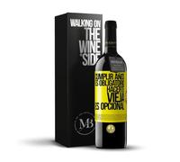 «Cumplir años es obligatorio hacerte vieja es opcional» Mensaje en una Botella. Vino Tinto Premium Reserva 12 Meses + Gift Box. Etiqueta Amarilla PERSONALIZABLE