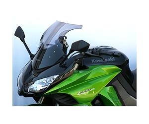 Cupula MRA Originale "OM" KAWASAKI Z 1000 SX 11- gris ahumado Pantallas de forma Original: La forma y el tamaño corresponden a la pantalla Original. EAN / núm. de pedido.: 4025066130337 Color: gris ahumado longitud: 430 mm Impresión: - ABE: Yes Año de fabricación:: Desde 2011 Este lote tiene el color