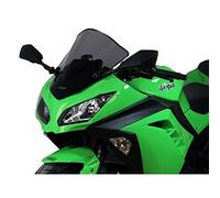 Cupula MRA Pantalla Racing gris ahumado KAWASAKI ZX 250 R 13, KAWASAKI ZX 300 R 13- Pantalla Racing: Esta forma de pantalla ha sido desarrollada para el motociclismo y es utilizada por numerosos equipos de competición. La pantalla Racing es como la pantalla Original en su parte inferior pero lleva en medio una elevación con forma de cúpula. Así se reduce la presión del viento en el casco, mejorando la aerodinámica. EAN / núm. de pedido.: 4025066139149 Color: gris