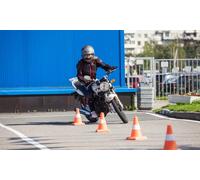 Curso para obtener el carné de moto A2 con 2 prácticas en circuito cerrado y 1 en abierto