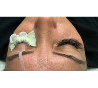 Curso profesional de extensiones de pestañas presencial de 2 días